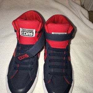 Converse size 5 new without box